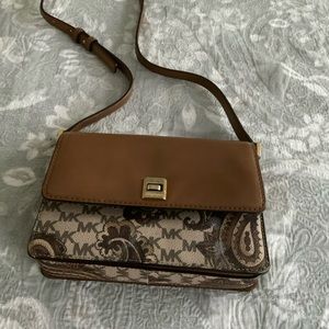 Michael Kors Crossbody